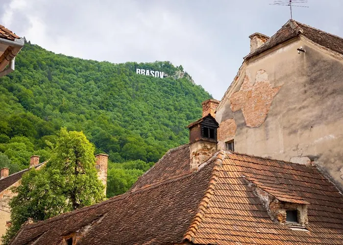 Piata\'S Hidden Apartment